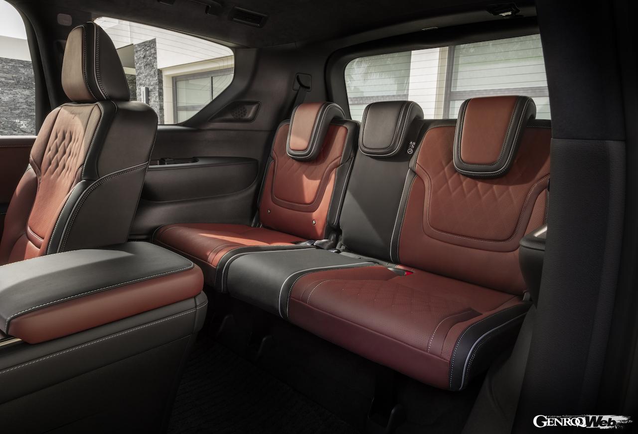 フラグシップSUV「インフィニティ QX80」のインテリア。