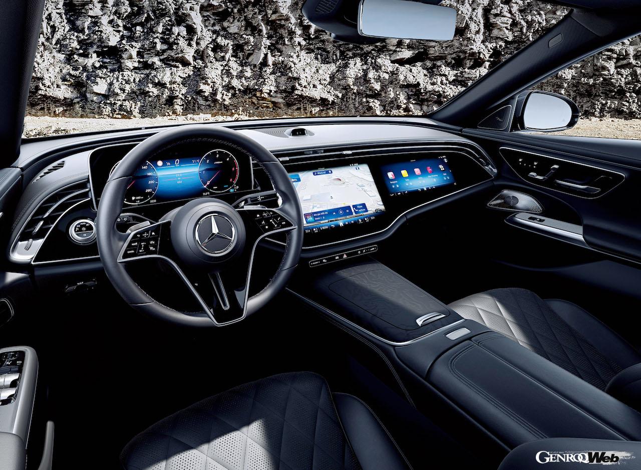 インテリアは、大型トリムパネルが、ダッシュボード中央まで伸びたデザインを採用。「MBUXスーパースクリーン」を搭載すると、大型ガラス面がセンターから助手席まで広がる。