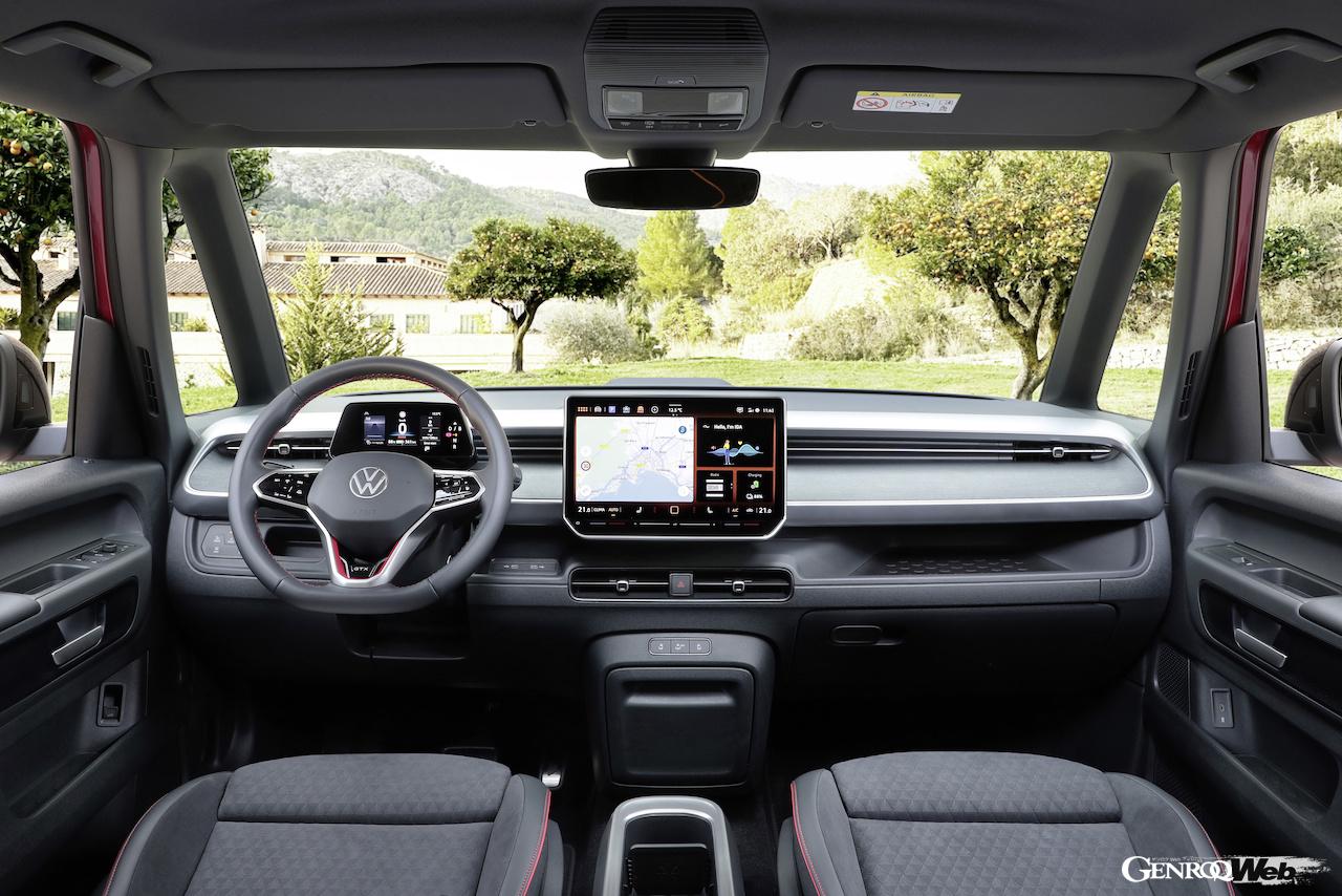 ハイパフォーマンス電動MPV「フォルクスワーゲン ID.Buzz GTX」のインテリア。