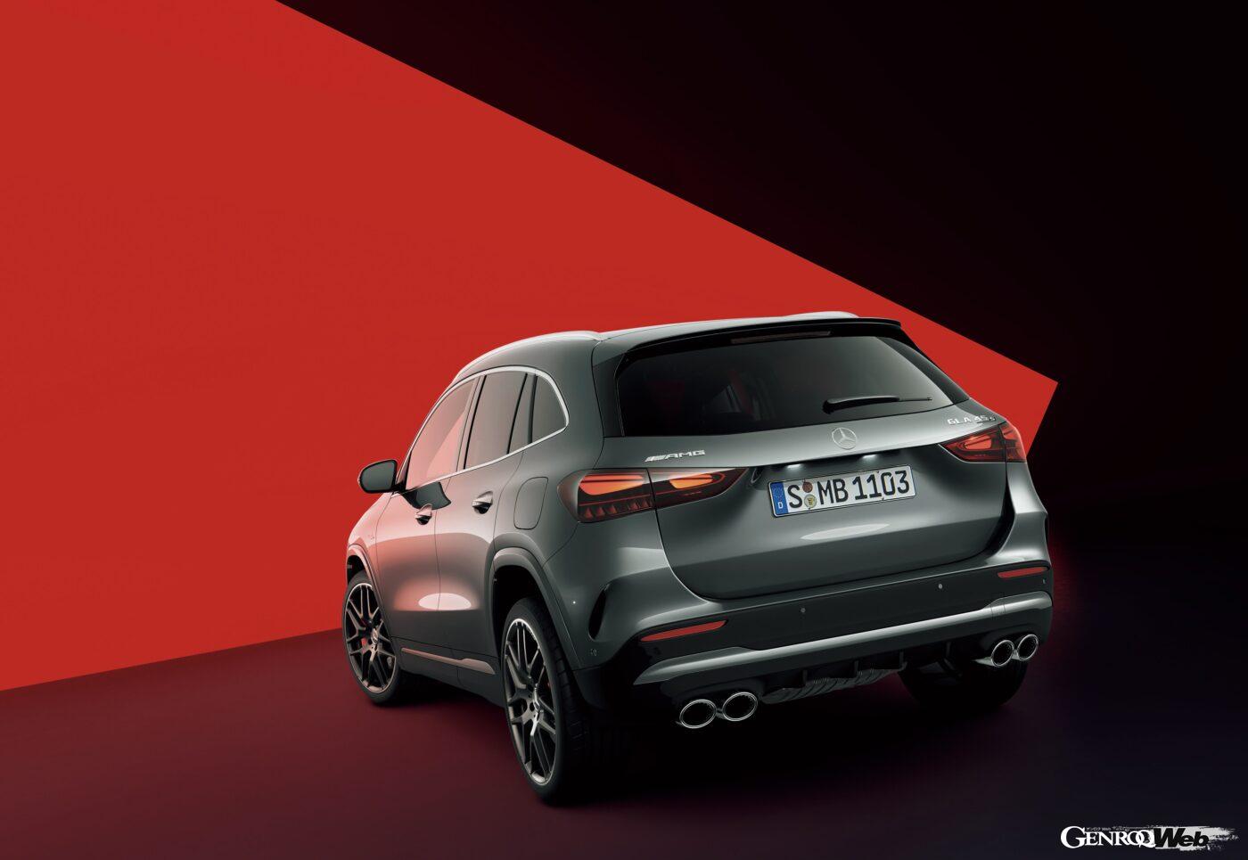 メルセデス AMG GLA 45 S 4MATIC+のエクステリア。