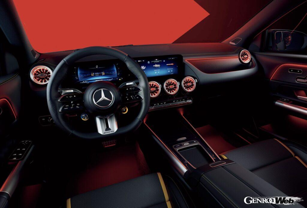 メルセデス AMG GLA 45 S 4MATIC+のインテリア。