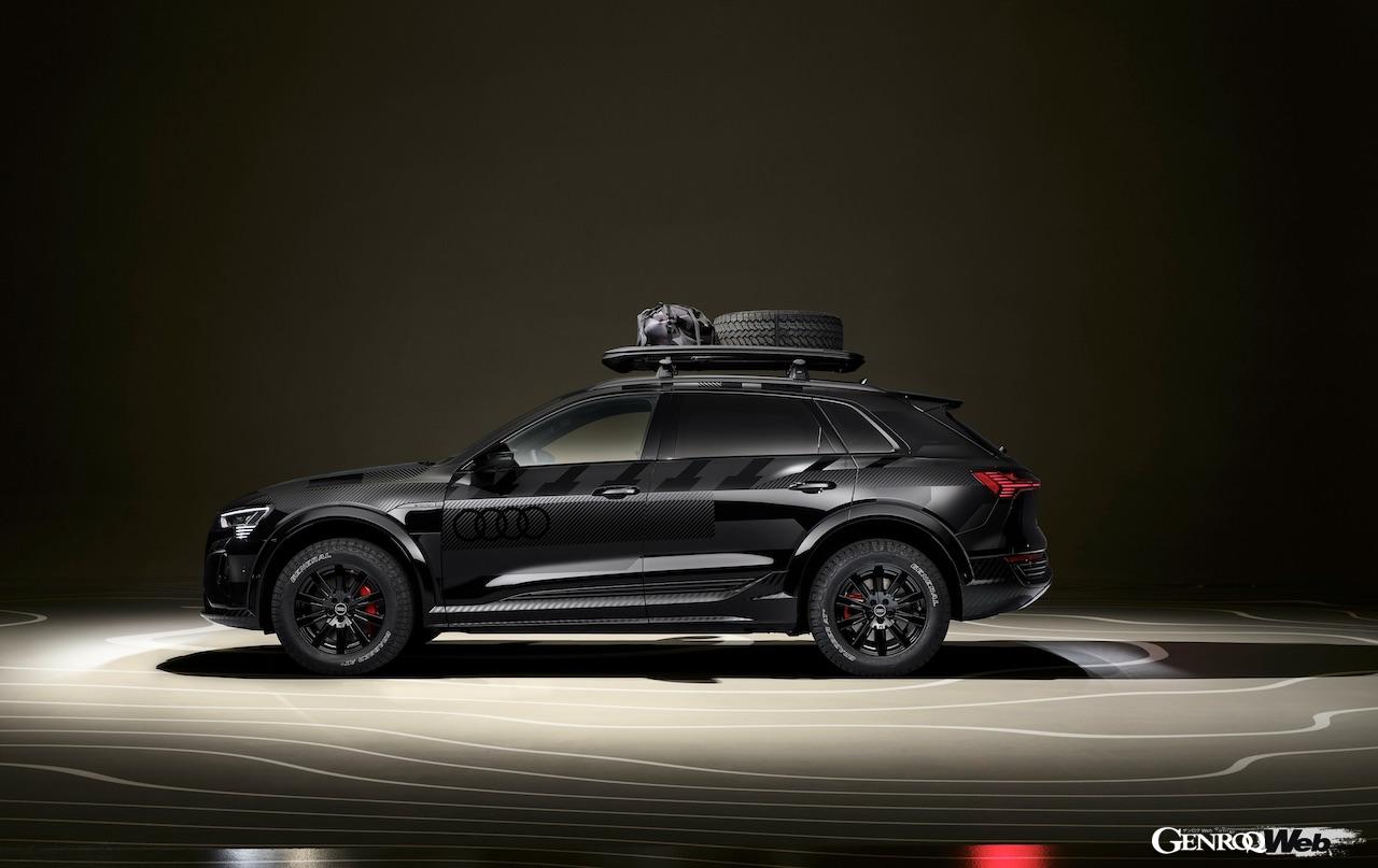 「アウディ Q8 e-tron エディション ダカール」のエクステリア。
