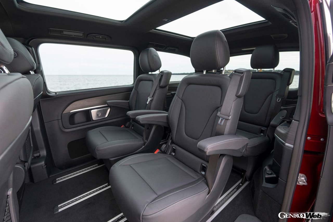 最新世代のMBUXやARナビ、360度カメラ、エナジャイジングコンフォートコントロールを採用するなど、快適装備がより一層充実した。