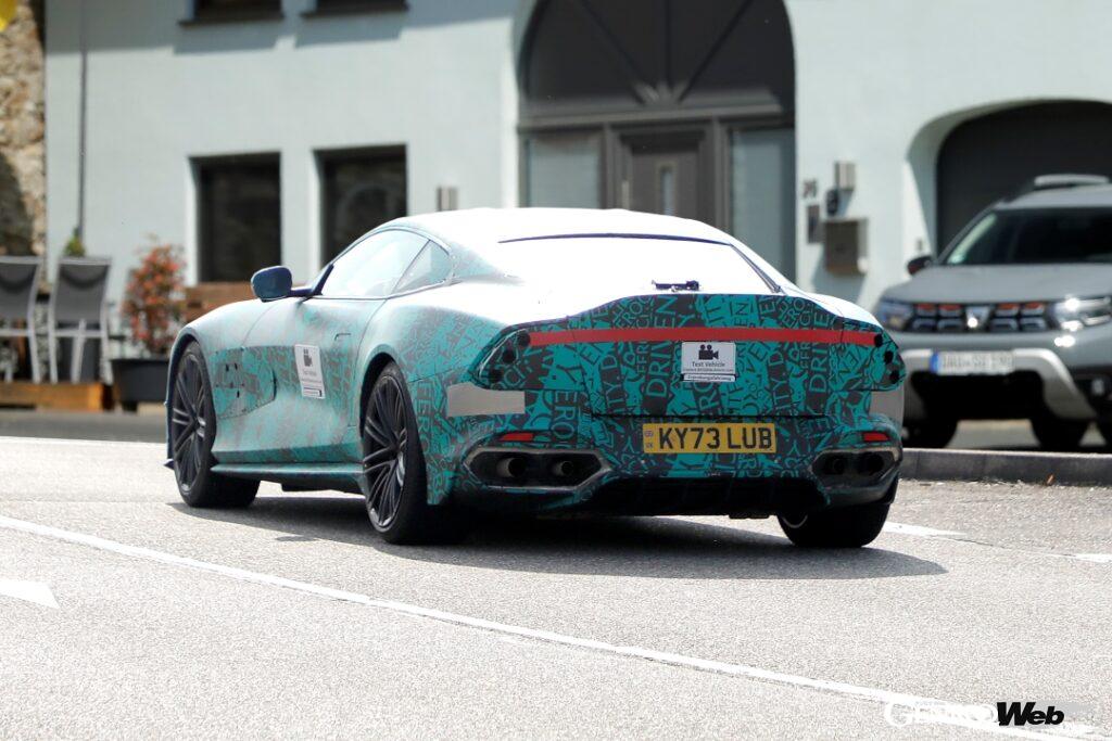 リヤエンドも、アストンらしい上品さが感じられる。