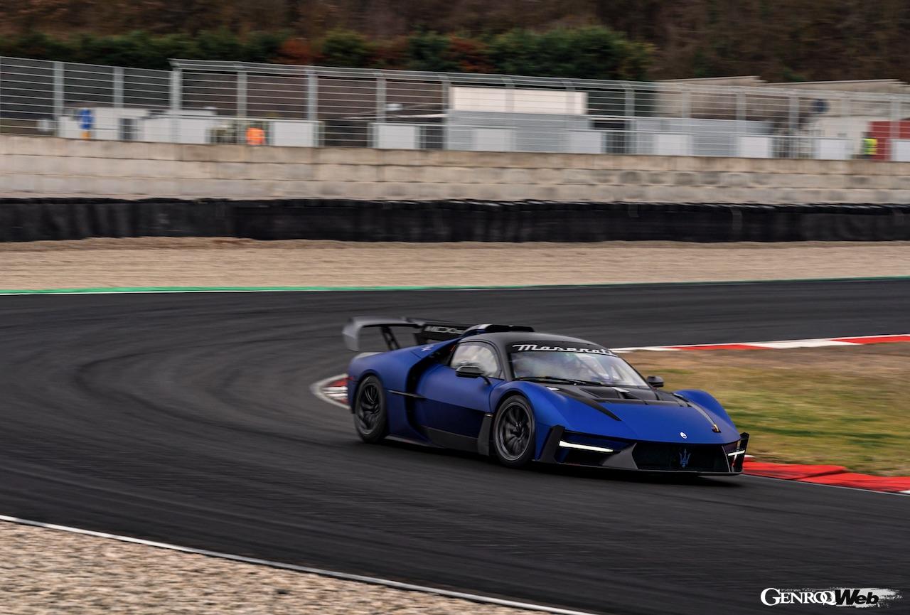 ウェットコンディションの中、サーキットで精力的に走行を繰り返した「マセラティ MCエクストレーマ」。