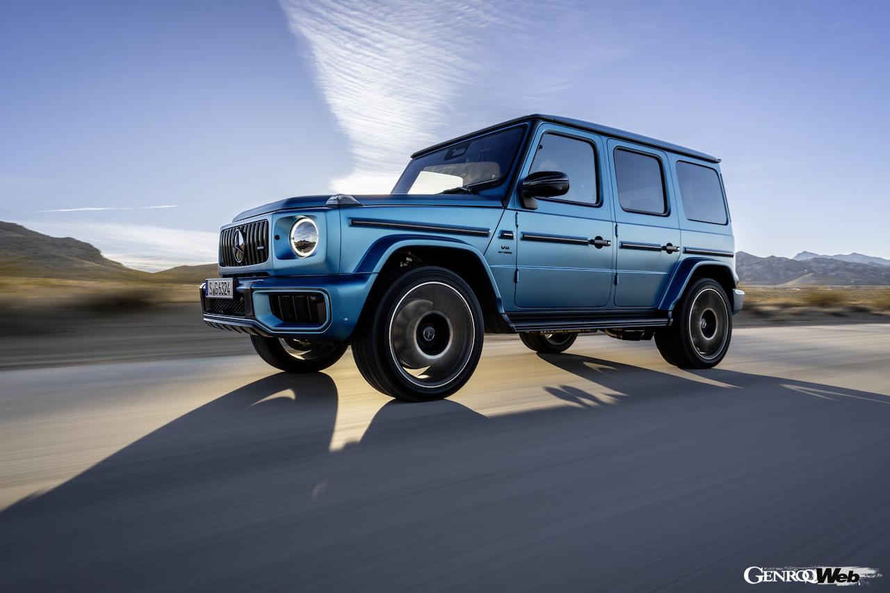 「メルセデス・ベンツ Gクラス」改良新型の走行シーン。