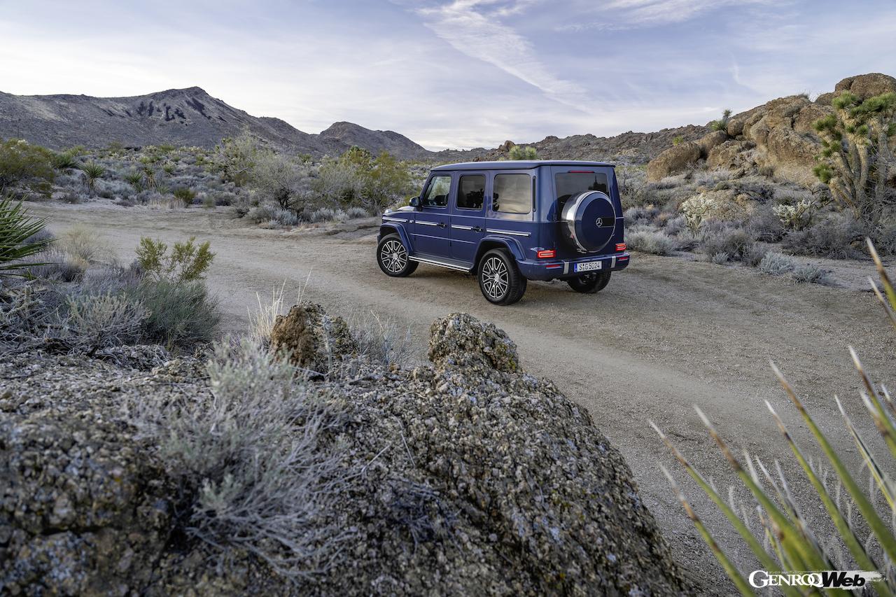 「メルセデス・ベンツ Gクラス」改良新型の走行シーン。