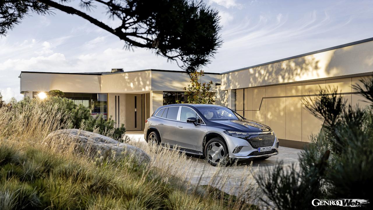 「メルセデス・マイバッハ EQS 680 SUV」のエクステリア。