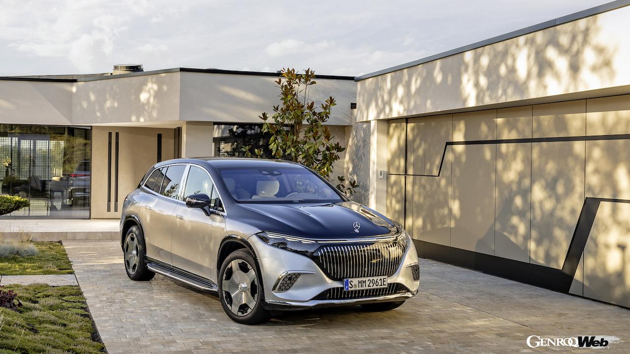 「メルセデス・マイバッハ EQS 680 SUV」のエクステリア。