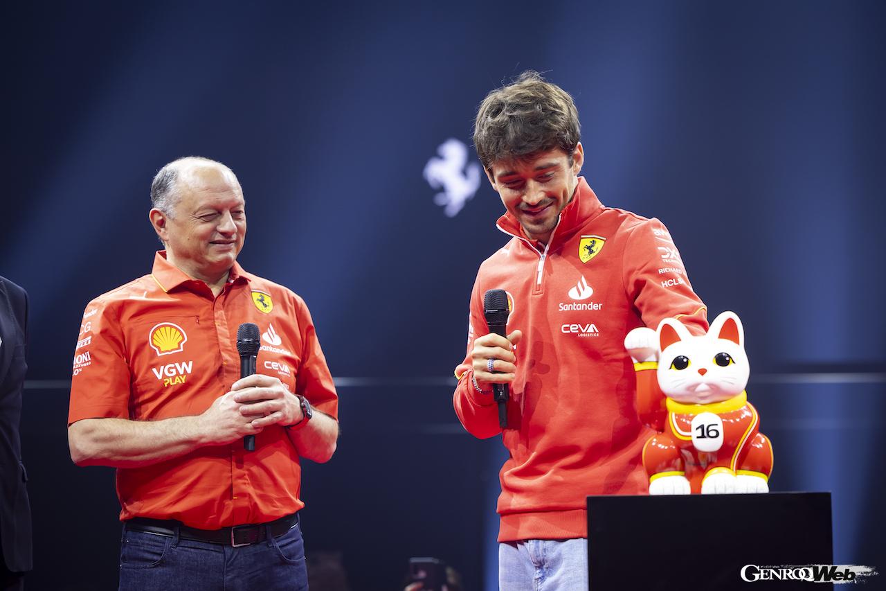 東京の有明アリ―ナで開催されたフェラーリオーナー向けスペシャルイベント「A Ferrari Night」に登場したシャルル・ルクレール。