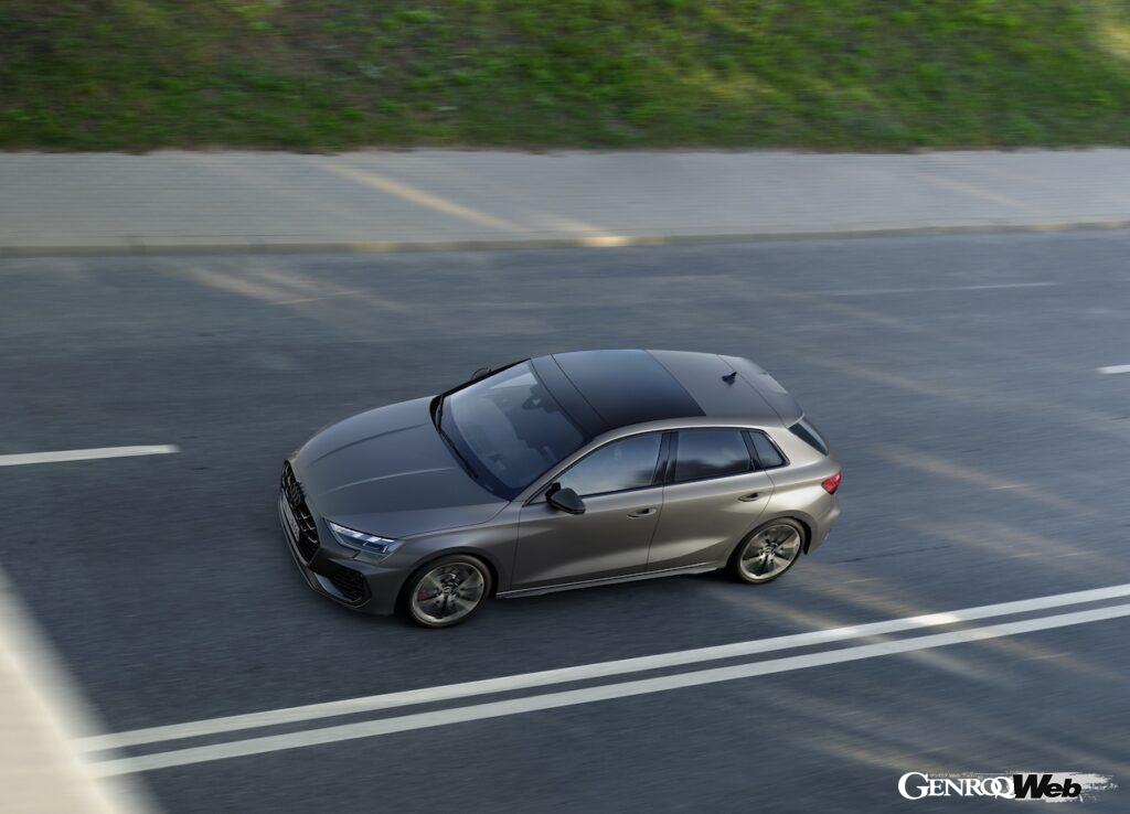 「アウディ A3 スポーツバック」改良新型の走行シーン。