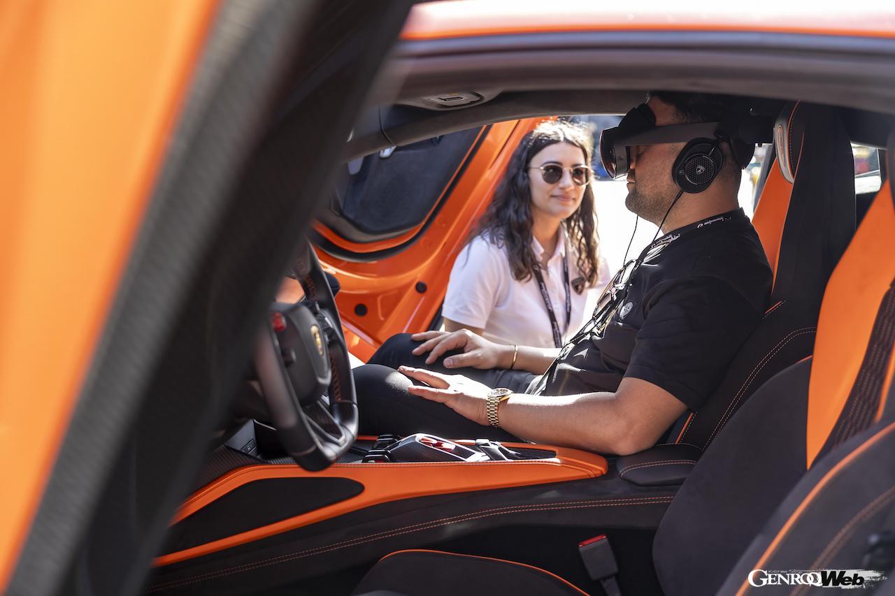 「ランボルギーニ・アリーナ」には、ランボルギーニ・オーナーやファン、従業員など、6000名が集まった。