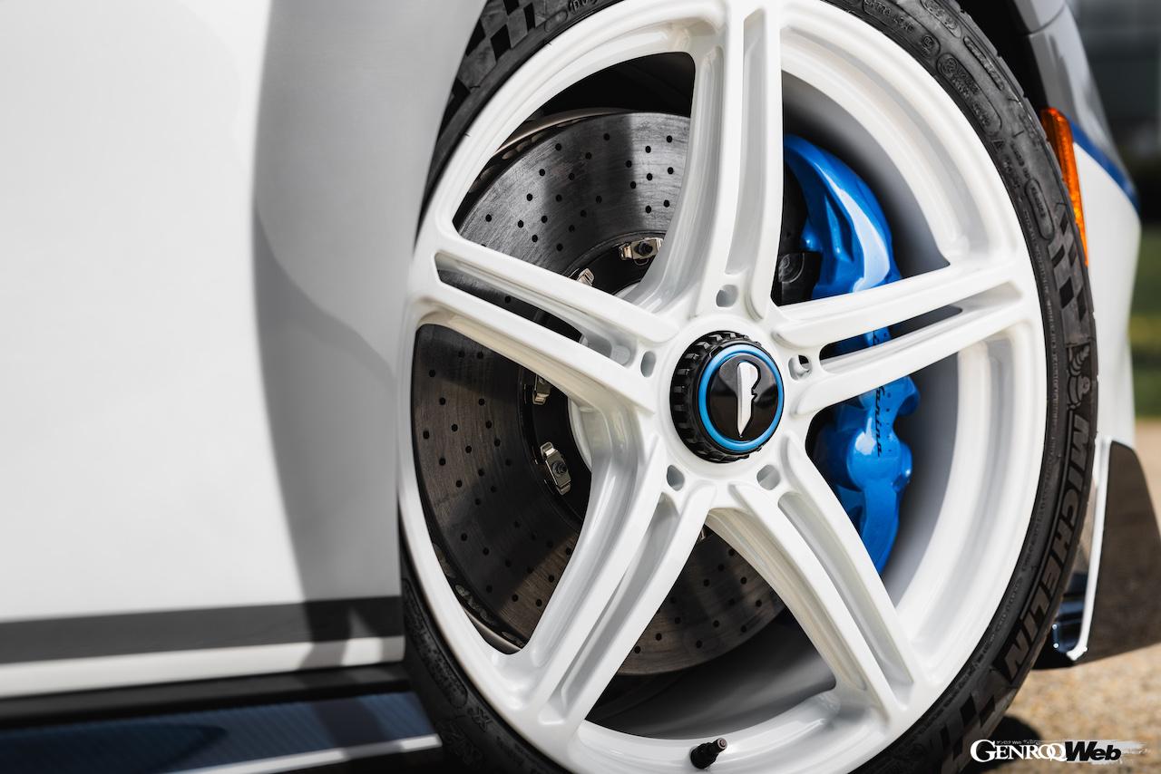 ピニンファリーナ バッティスタ リバーサリオのエクステリア。