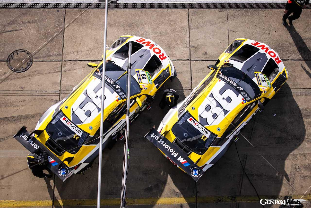 ニュルブルクリンク24時間レースの予選レースに参戦した、ROWEレーシングのM4 GT3 。