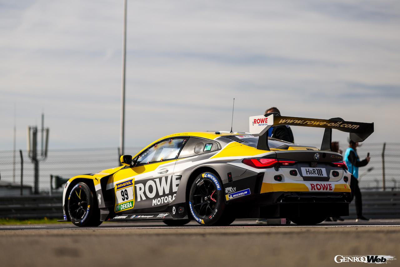 ニュルブルクリンク24時間レースの予選レースに参戦した、BMW M Team RMGの72号車。