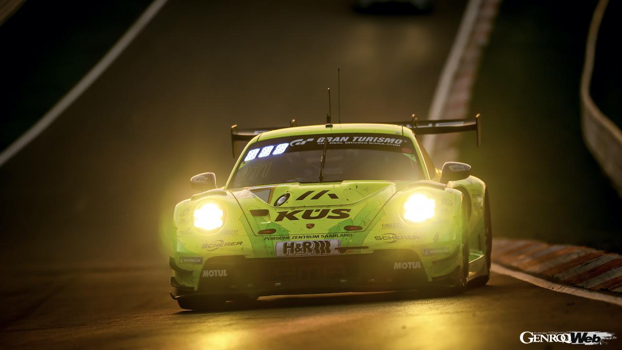 ニュルブルクリンク24時間予選レースに参戦した、ポルシェ 911 GT3 R。