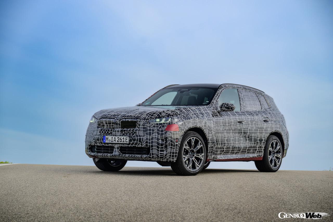 BMWはフランスのミラマスで行われた、新型「BMW X3」のテスト写真を公開した。