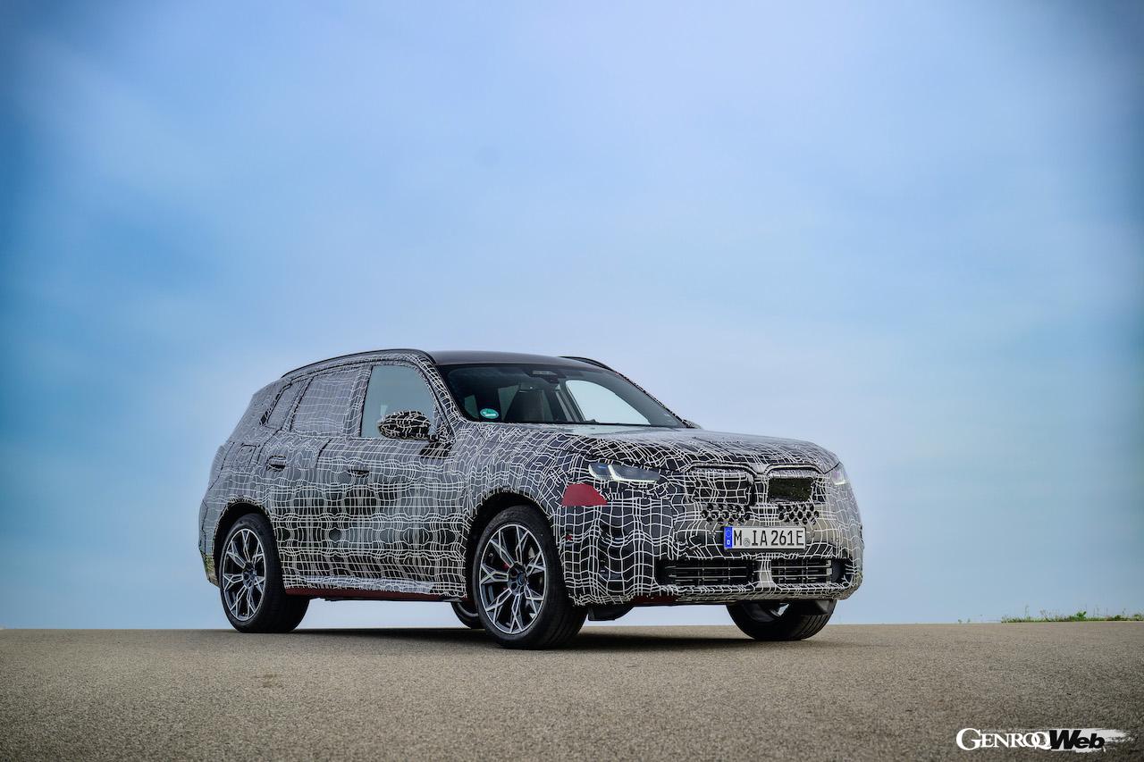 BMWはフランスのミラマスで行われた、新型「BMW X3」のテスト写真を公開した。