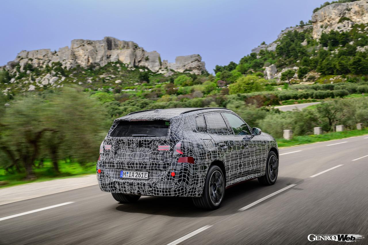 BMWはフランスのミラマスで行われた、新型「BMW X3」のテスト写真を公開した。