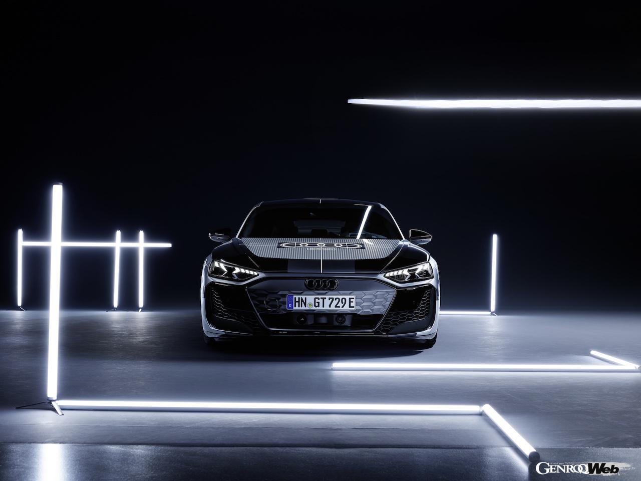 アウディはヴァリアのために、アウディ e-tron GT クワトロのプロトタイプを用意した。