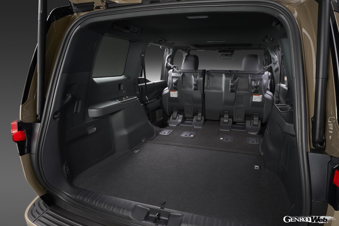 100台が先行導入される「レクサス GX550 “OVERTRAIL+”」のラゲッジスペース。