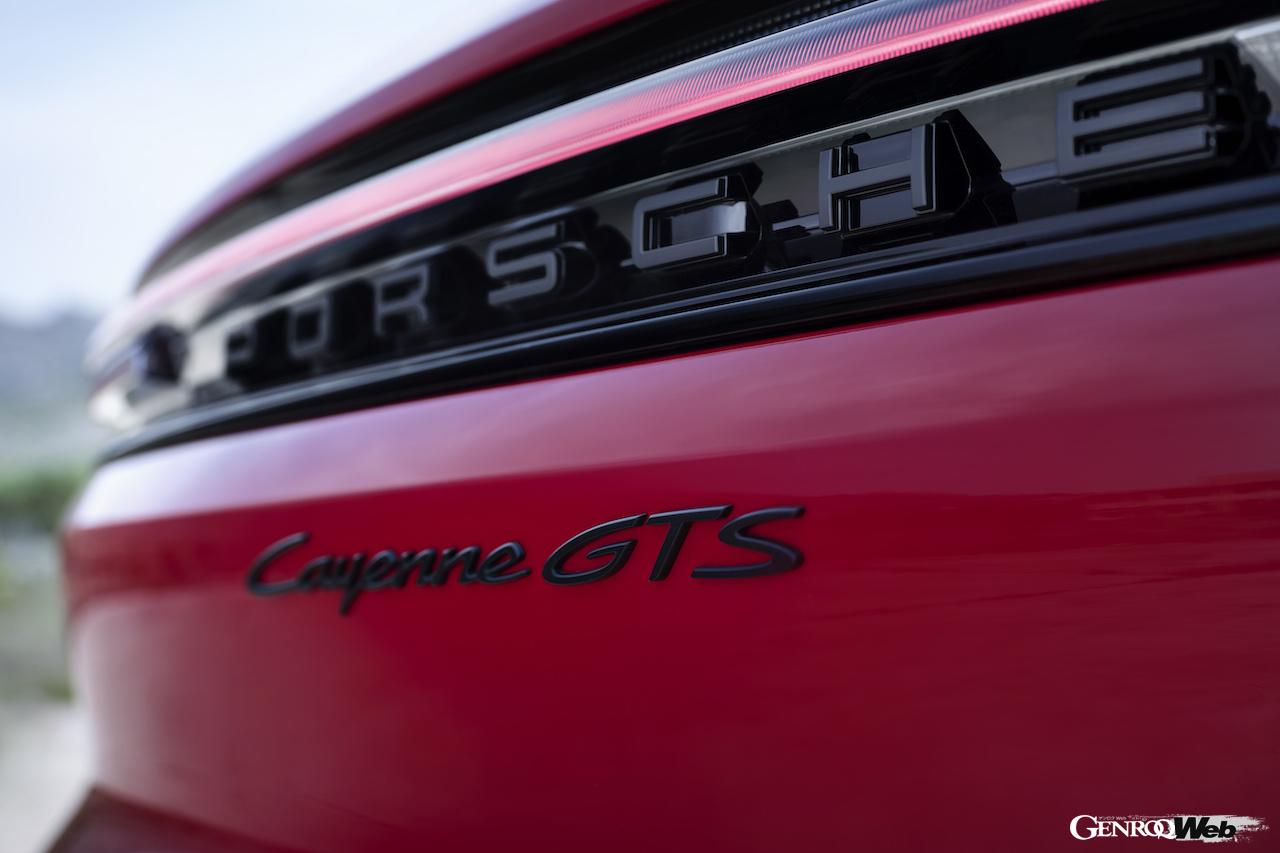 新型「カイエン GTS」および「カイエン GTS クーペ」のエクステリア。