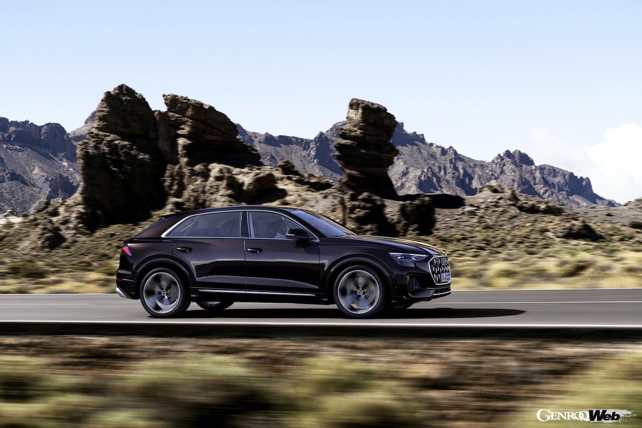 「アウディ Q8 60 TFSI e クワトロ」改良新型の走行シーン。