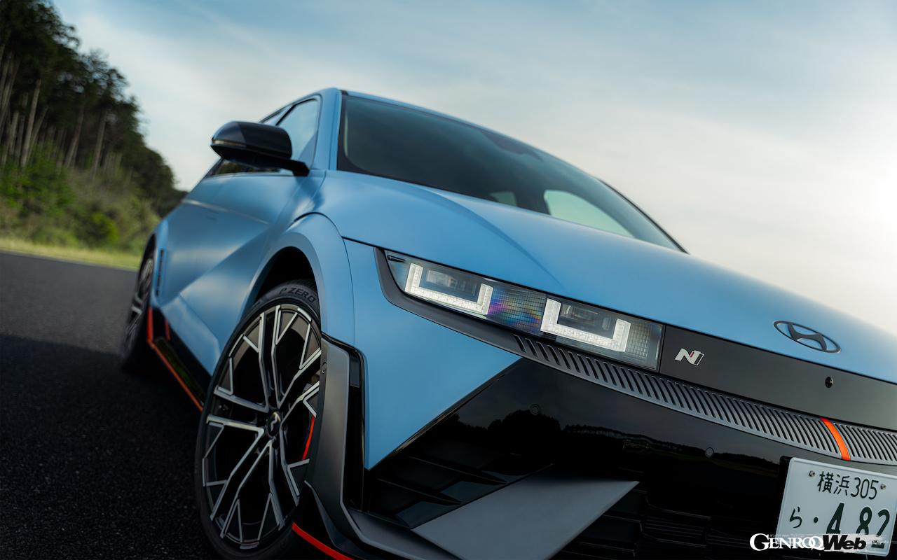 ヒョンデ初のパフォーマンスEV「アイオニック 5 N」のエクステリア。