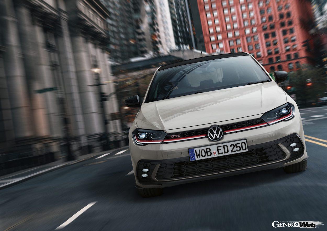 デビュー25周年仕様「フォルクスワーゲン ポロ GTI Edition 25」の走行シーン。