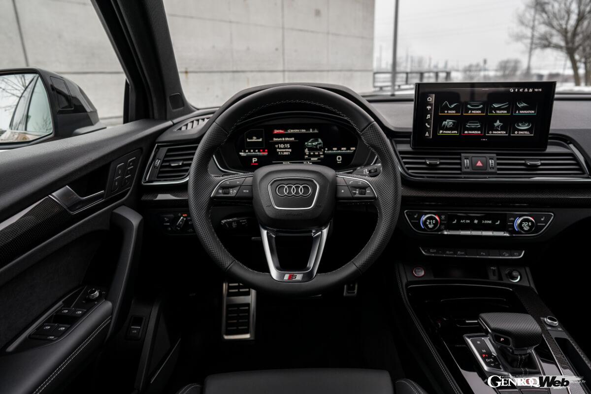 アウディ SQ5 スポーツバック