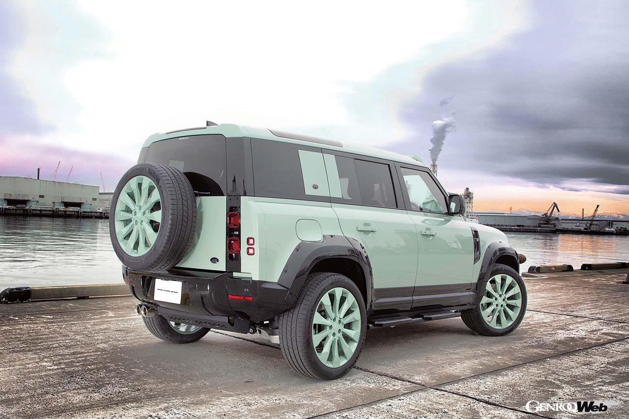 ボディ同色としたホイールはTurbine-10（22×9.0J）。タイヤはコンチネンタル・クロスコンタクトRX（275/45R22）を履く。