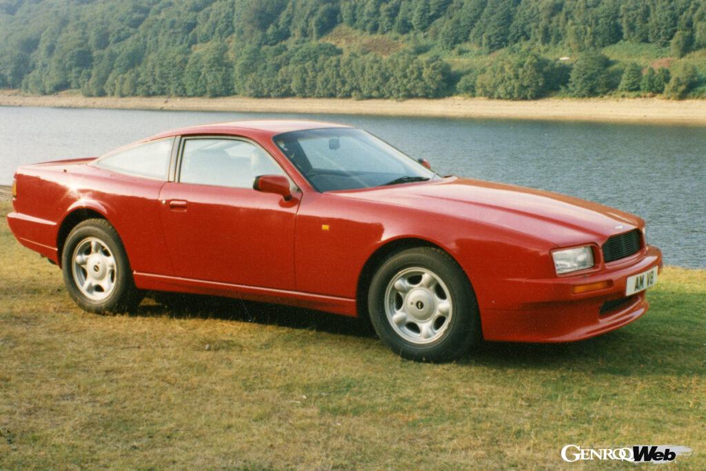 コスト削減のため、アウディ200のヘッドライト、フォルクスワーゲン シロッコのテールライトのほか、インテリアの各部にもGM、ジャガー、フォード、シトロエンなど様々なメーカーのパーツが流用された。