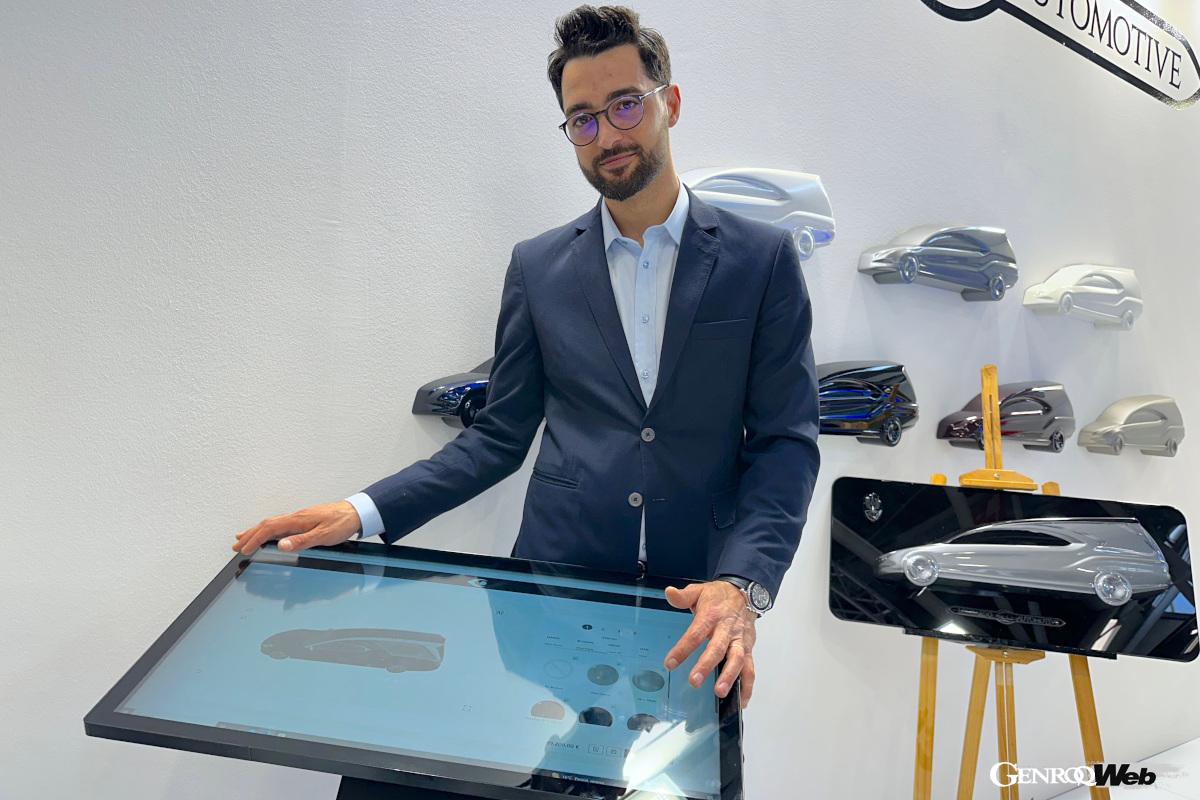 「ロンバルド・オートモーティヴ」の若きCEO、ジュリオ・ロンバルド氏は1984年生まれ。最新のコンフィグレーターを用いて顧客の趣向を的確に反映し、NFT化も行う。