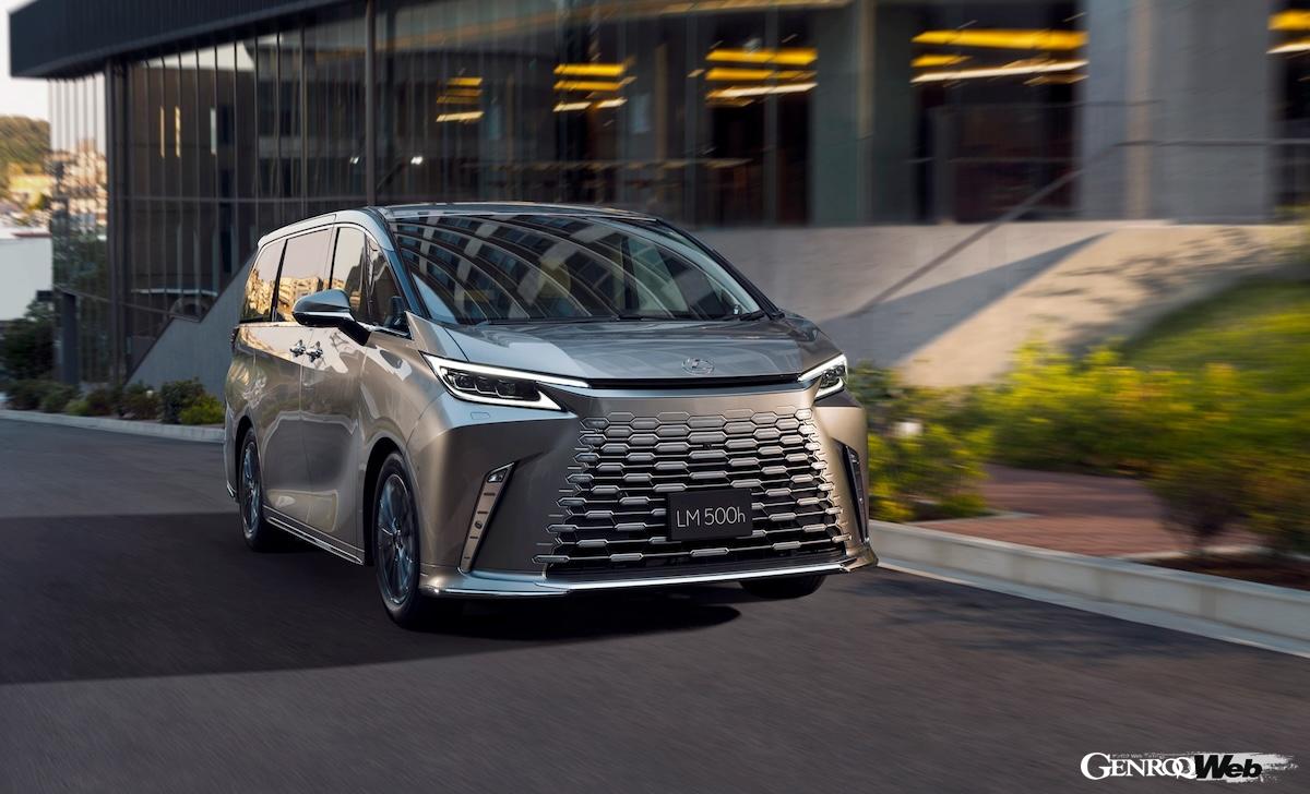 レクサス LM（4人乗り）