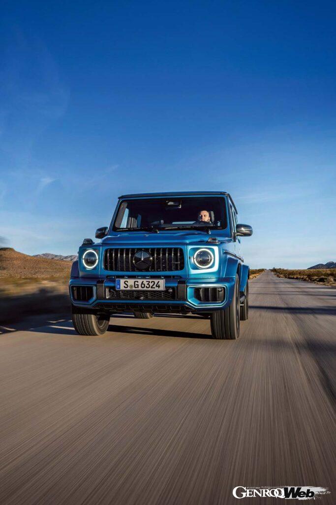 音声認識とタッチ操作が可能になった最新世代のインフォテインメントシステム「MBUX」を新たに採用する。肉厚のG63のシートは悪路でもドライバーに振動を伝えにくい。