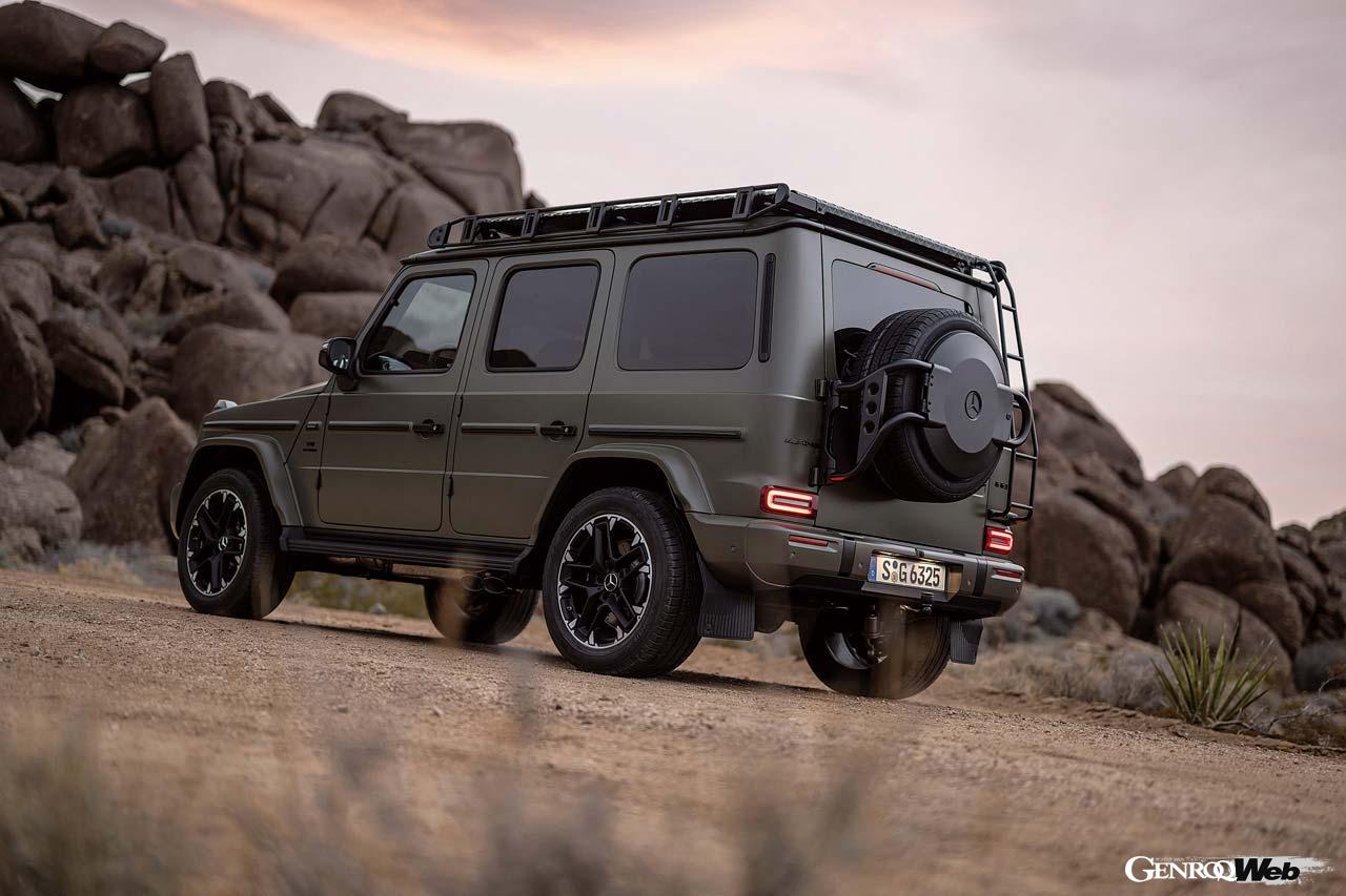 日本でも特に人気が高いSUVとして知られるGクラスが大幅にアップデートされた。型式こそ「W463」を踏襲しているが、空力性能、インフォテインメント、エンジン等、あらゆる性能が向上している。また新型のトピックとしてついにBEVが投入されることになった。新型Gクラスの詳報をじっくりとお届けしよう。