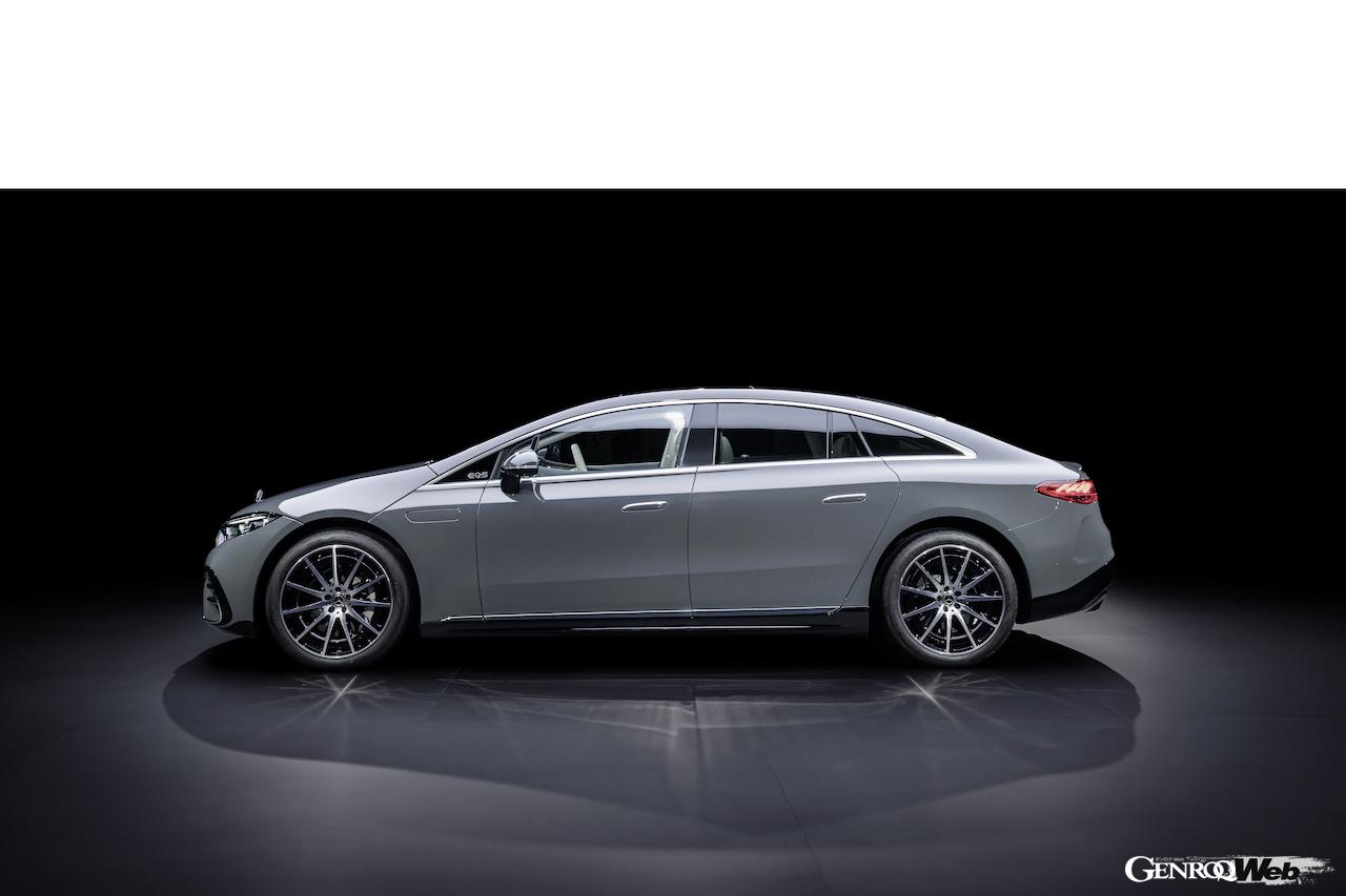 フル電動フラッグシップ「メルセデス・ベンツ EQS」改良新型のエクステリア。
