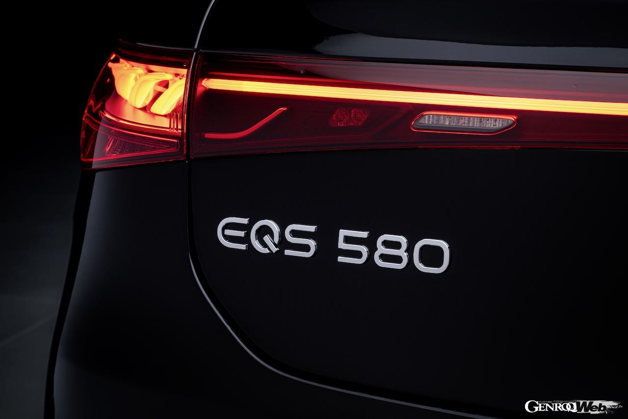 フル電動フラッグシップ「メルセデス・ベンツ EQS」改良新型のエクステリア。
