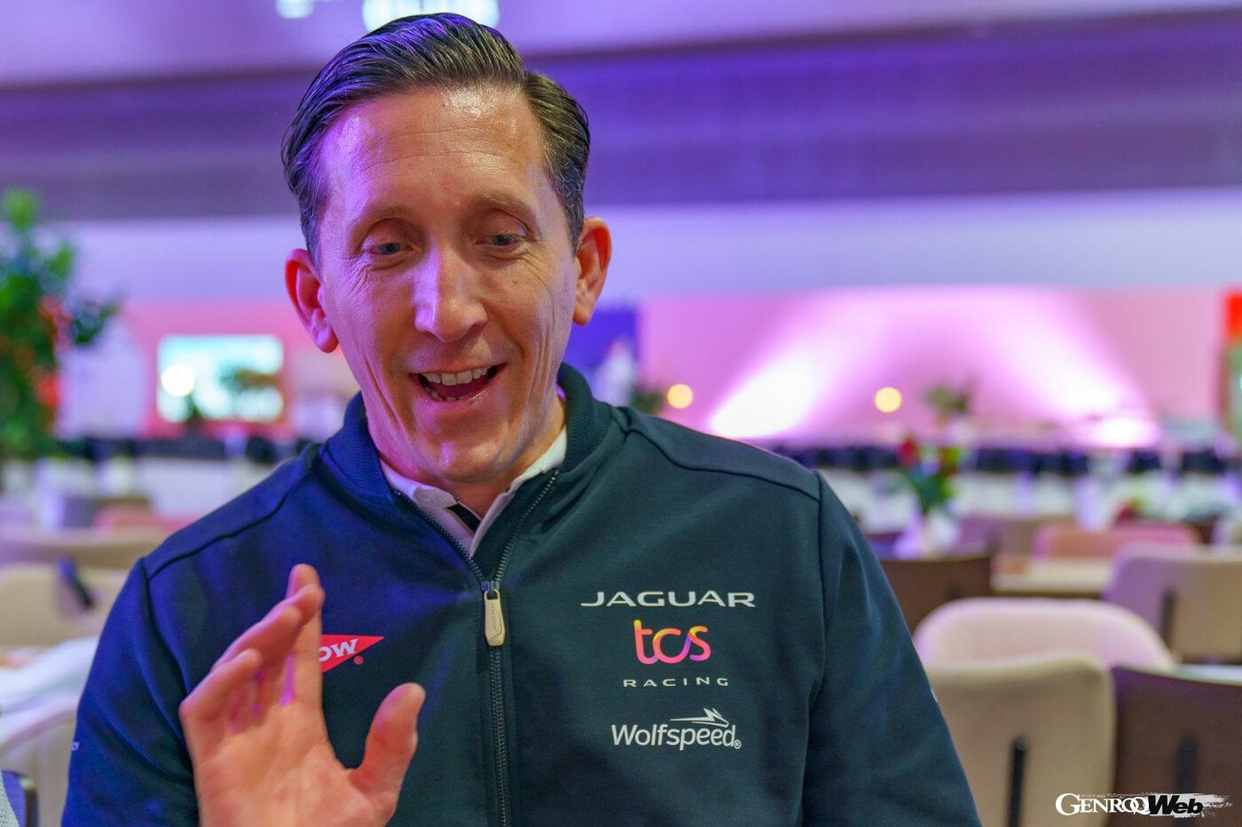 すべてを自社開発しているのが強みの1つだと語るジェームズ・バークレイ代表。