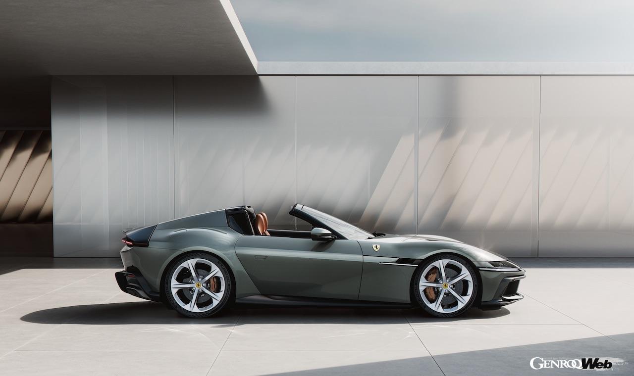 新型2シータースパイダー「フェラーリ 12 チリンドリ スパイダー」のエクステリア。