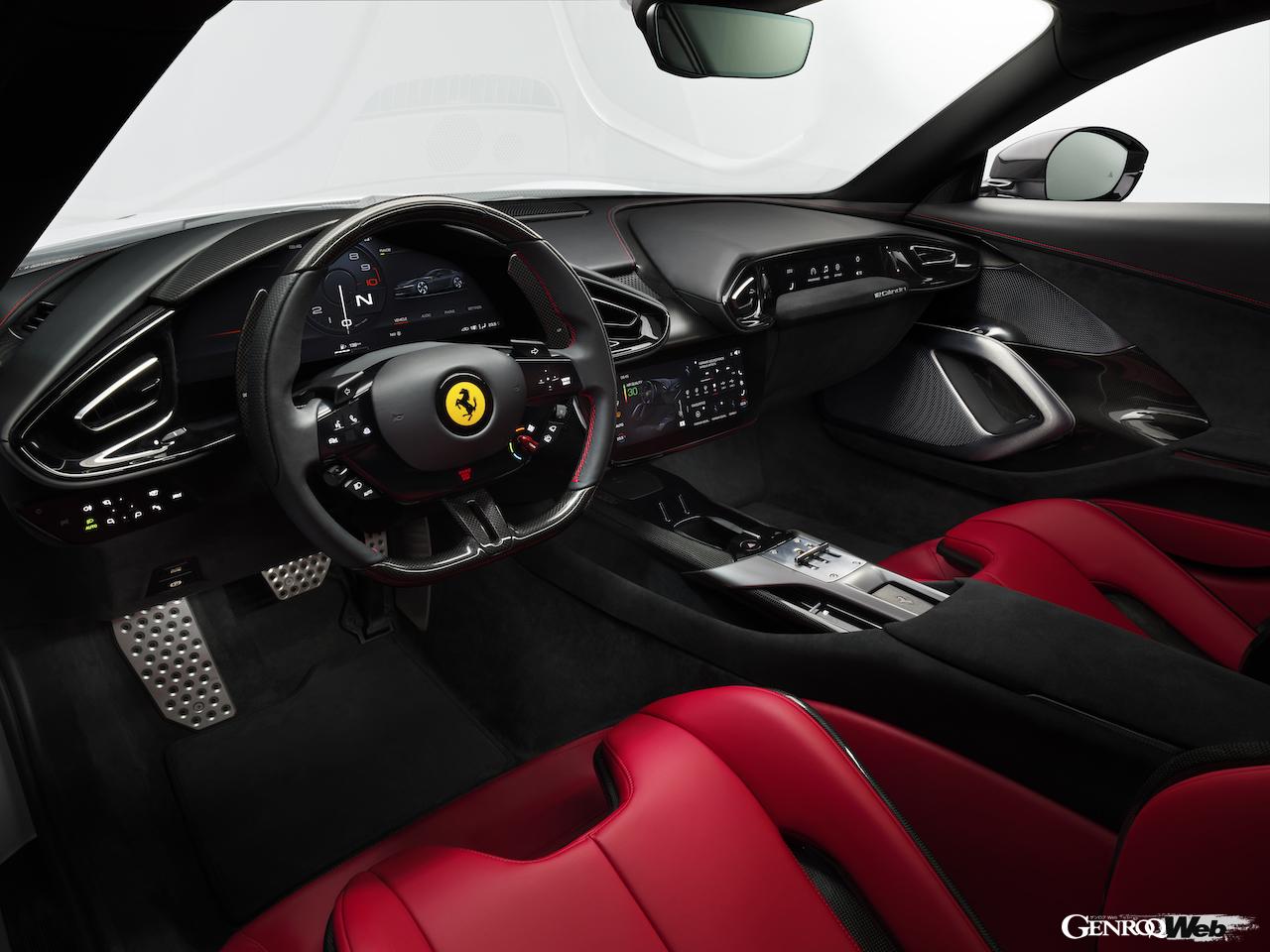 新型2シータースパイダー「フェラーリ 12チリンドリ スパイダー」のコクピット。