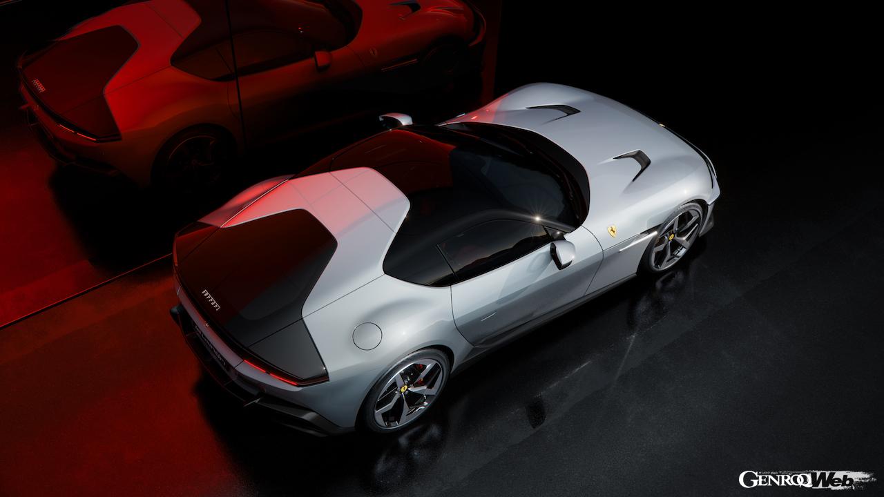 6.5リッターV型12気筒自然吸気エンジンをフロントミッド搭載する「フェラーリ 12チリンドリ」のエクステリア。