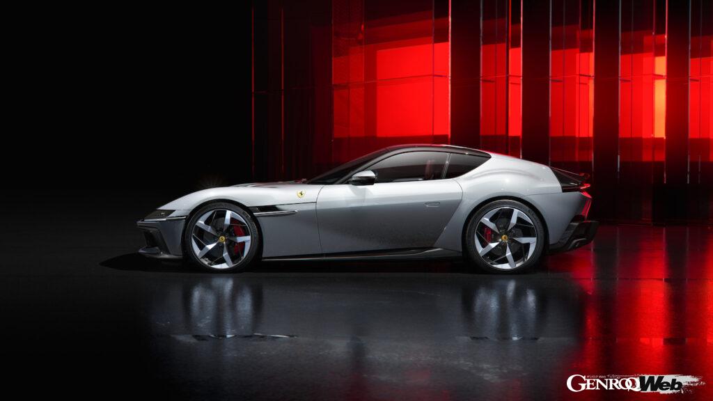 6.5リッターV型12気筒自然吸気エンジンをフロントミッド搭載する「フェラーリ 12チリンドリ」のエクステリア。