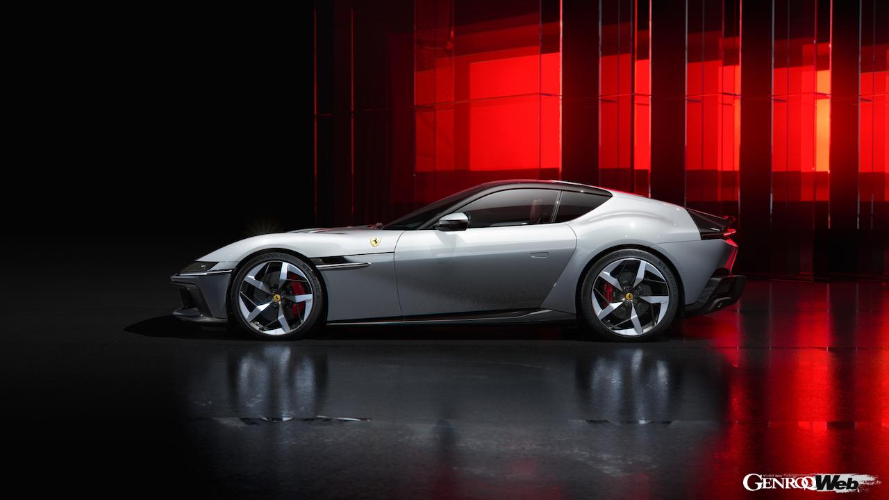 6.5リッターV型12気筒自然吸気エンジンをフロントミッド搭載する「フェラーリ 12チリンドリ」のエクステリア。