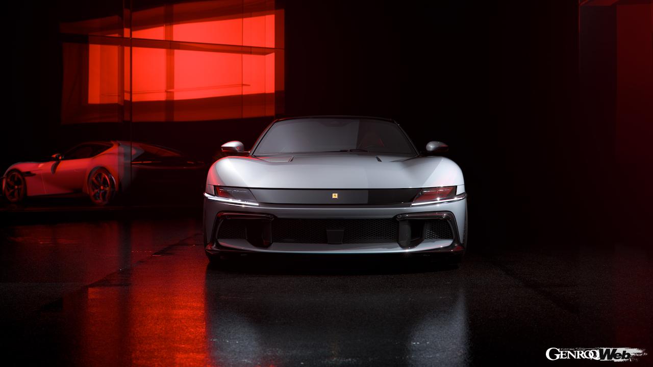 6.5リッターV型12気筒自然吸気エンジンをフロントミッド搭載する「フェラーリ 12チリンドリ」のエクステリア。