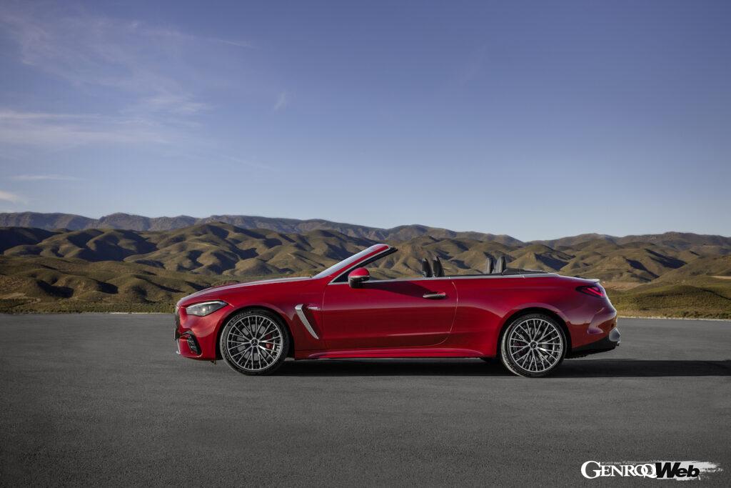 4シーターオープンスポーツ「メルセデス AMG CLE 53 4MATIC+ カブリオレ」のエクステリア。