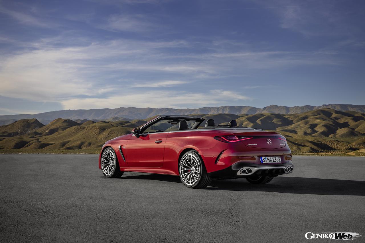 4シーターオープンスポーツ「メルセデス AMG CLE 53 4MATIC+ カブリオレ」のエクステリア。