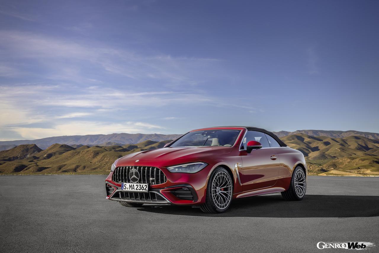 4シーターオープンスポーツ「メルセデス AMG CLE 53 4MATIC+ カブリオレ」のエクステリア。