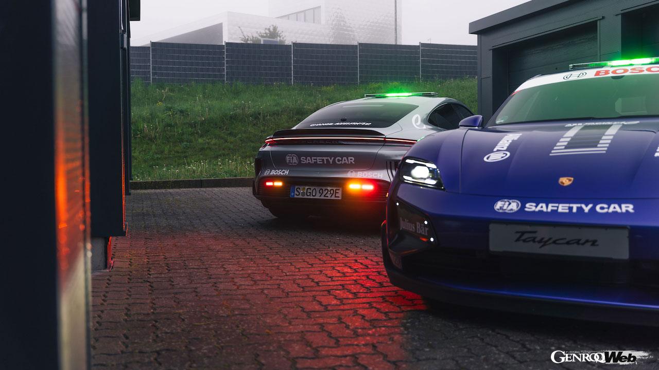 「ポルシェ タイカン ターボ GT セーフティカー」のエクステリア。