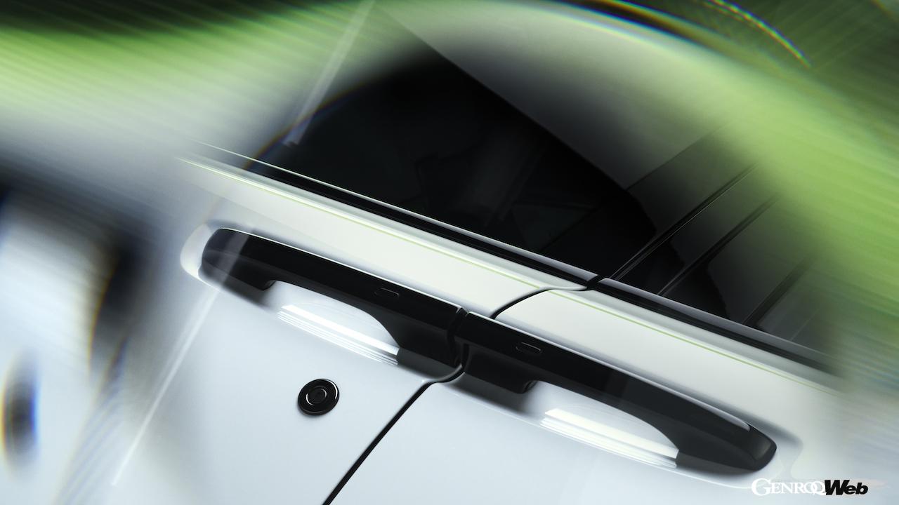 「ロールス・ロイス ブラックバッジ カリナン シリーズII」のエクステリア。